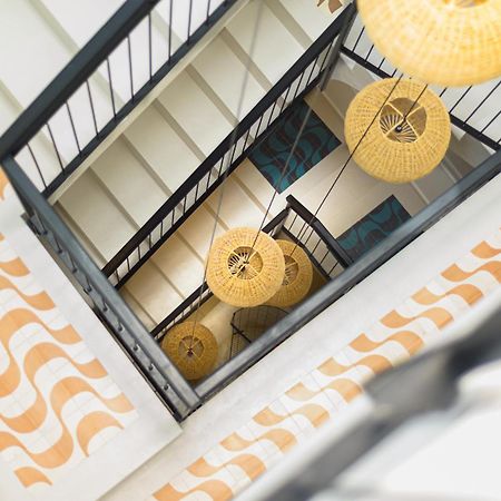 Refined And Practical Studio In Historic Center Of Alicante Eksteriør bilde