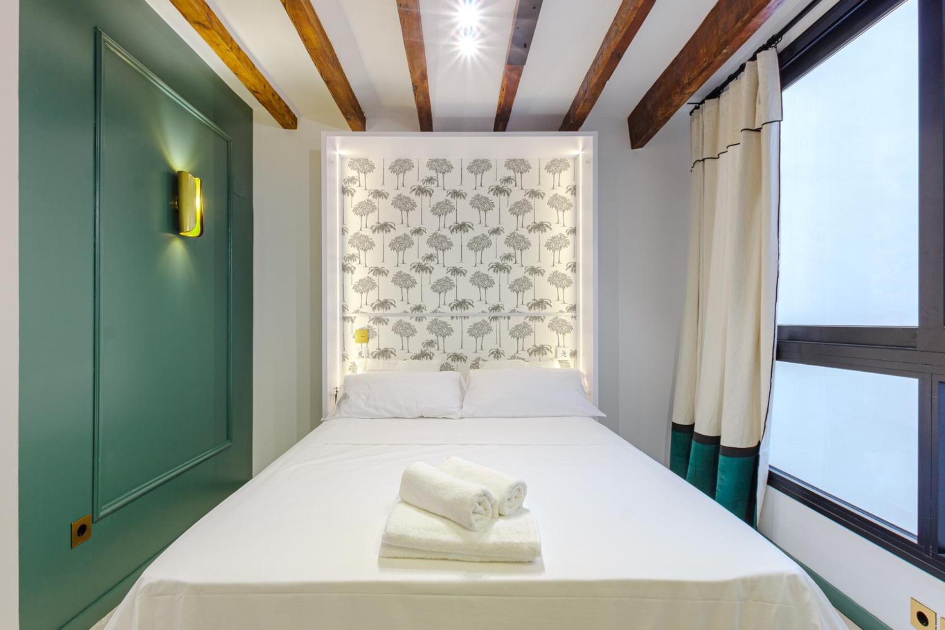 Refined And Practical Studio In Historic Center Of Alicante Eksteriør bilde