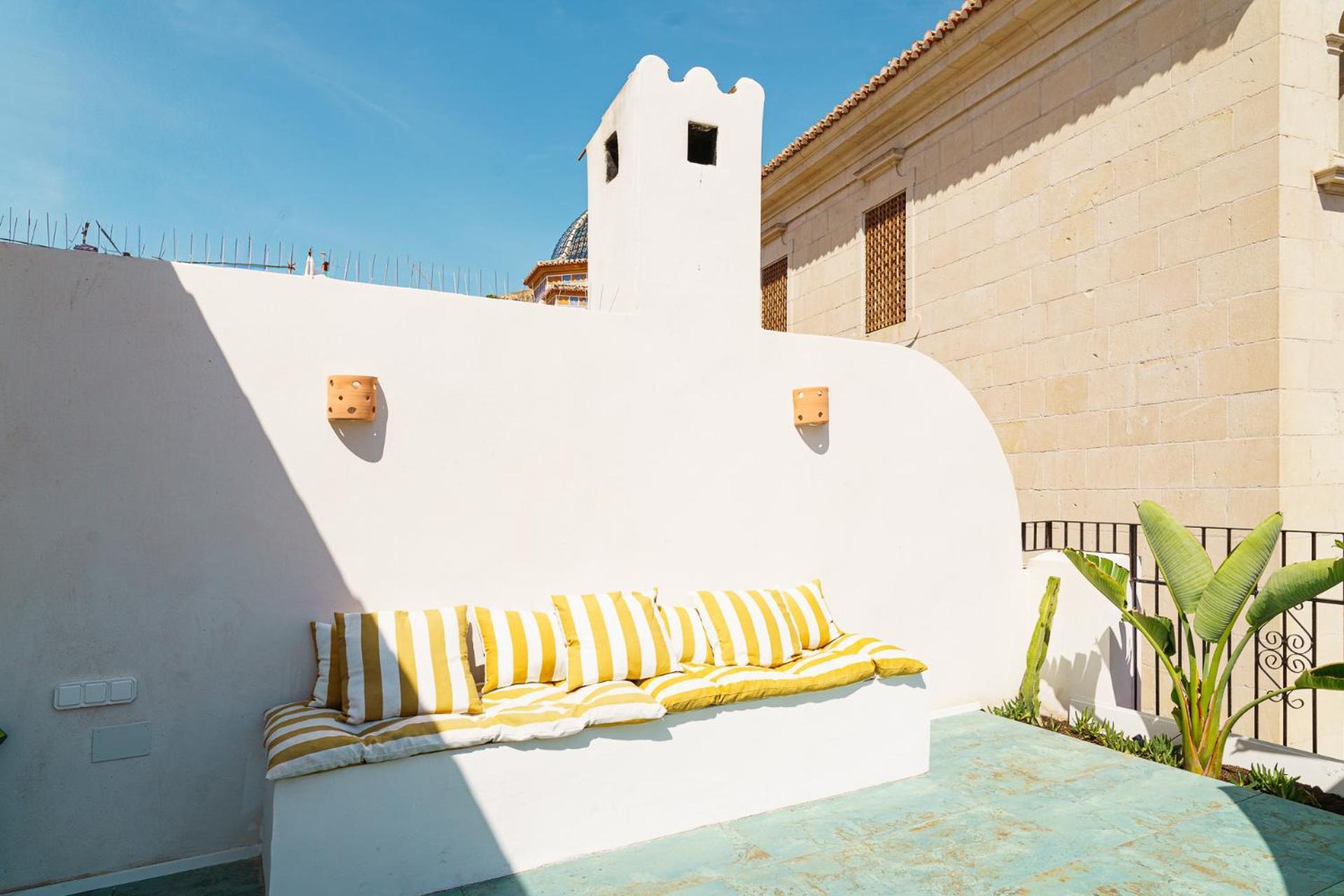 Refined And Practical Studio In Historic Center Of Alicante Eksteriør bilde