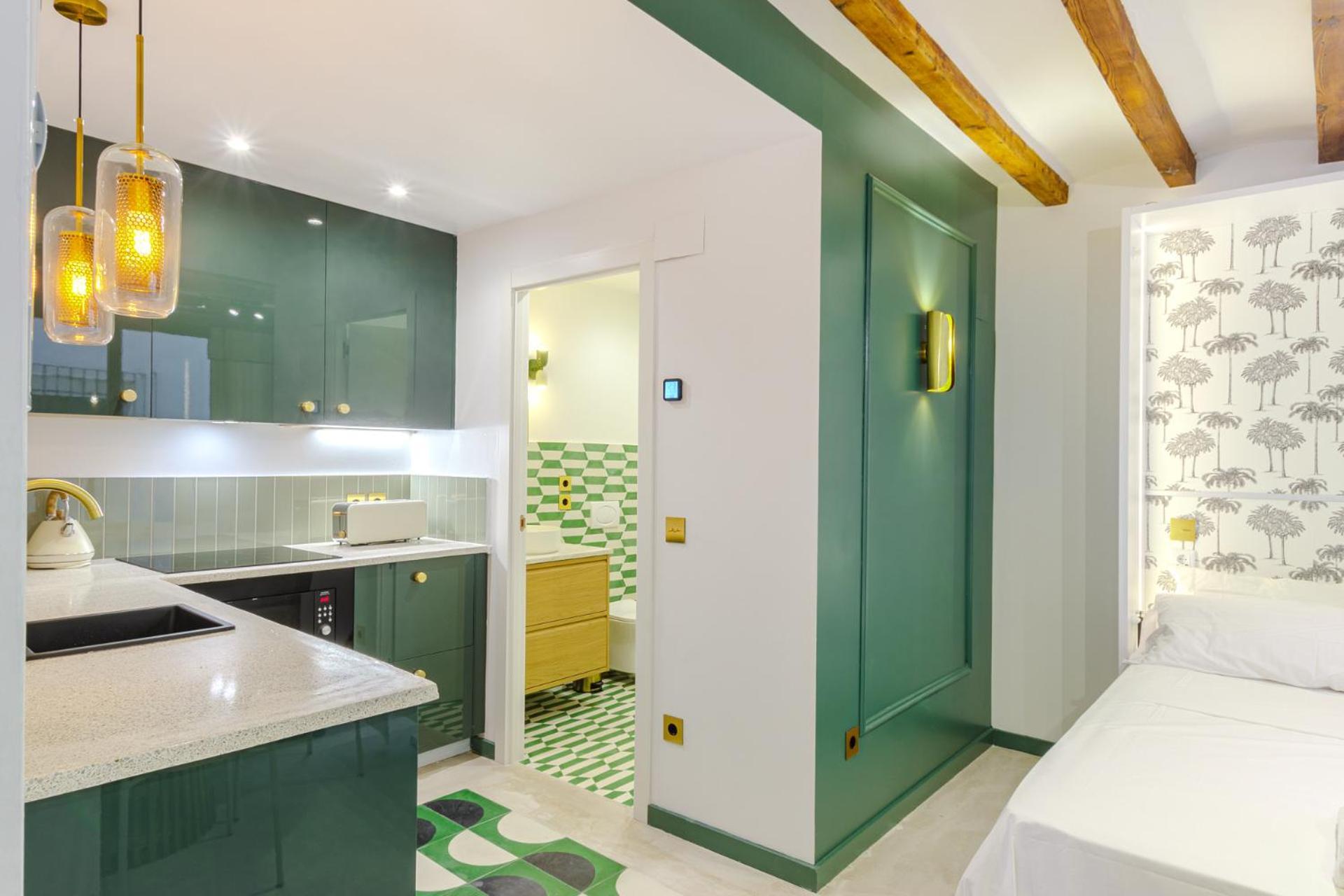 Refined And Practical Studio In Historic Center Of Alicante Eksteriør bilde